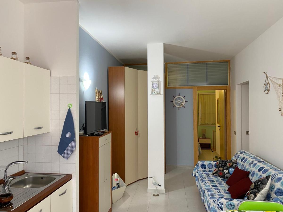 Appartamento Nel Cuore Di Villasimius Exterior photo
